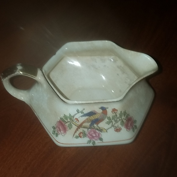 Martha Washington Vintage Creamer - Picture 2 of 3